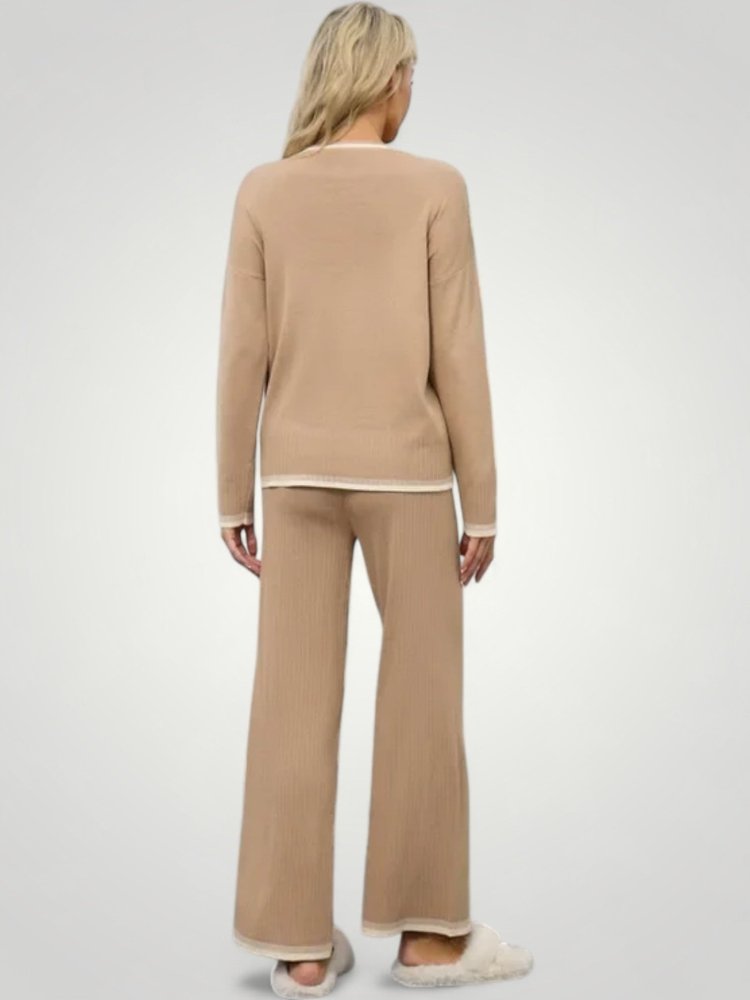 Zweiteiliges Set mit V-Ausschnitt und Farbblockdesign